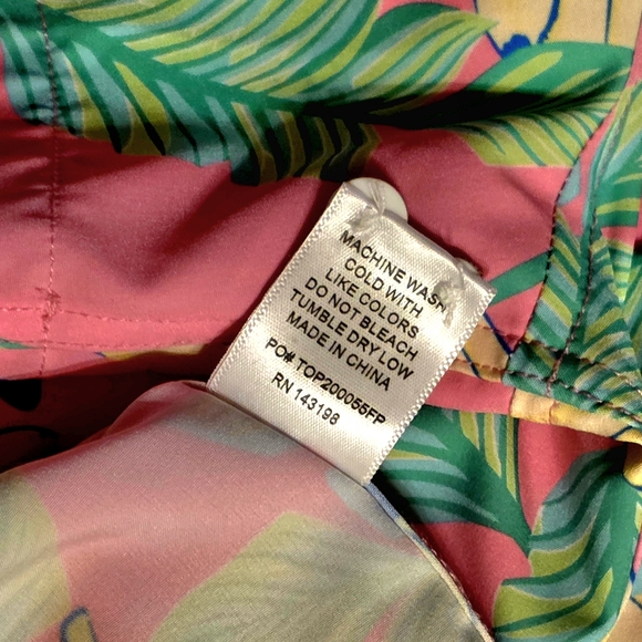 Chubbies Medium Pink Chiquita Banana and Leaf Print Men's Shirt - Picture 8 of 9